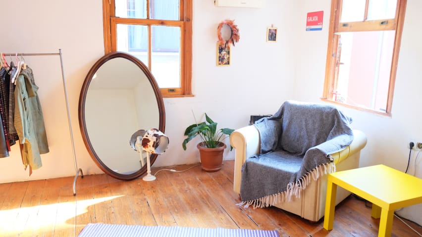 Romantic studio with stunning Galata Tower View