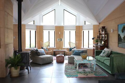 Witts End South luxury family home