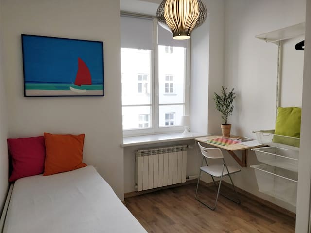 Central Warsaw Studio "Zgoda BLUE"