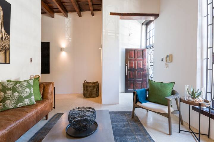 Stunning Tranquil Home | Explorers Haven | CPT gallery image 5