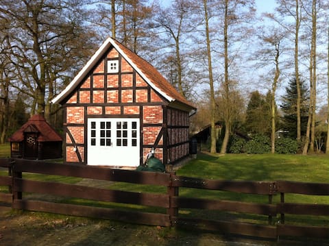 Very cozy half-timbered house in the countryside near Bremen