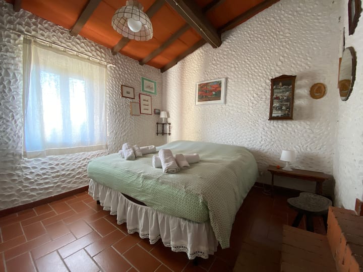 Dhomë gjumi 1