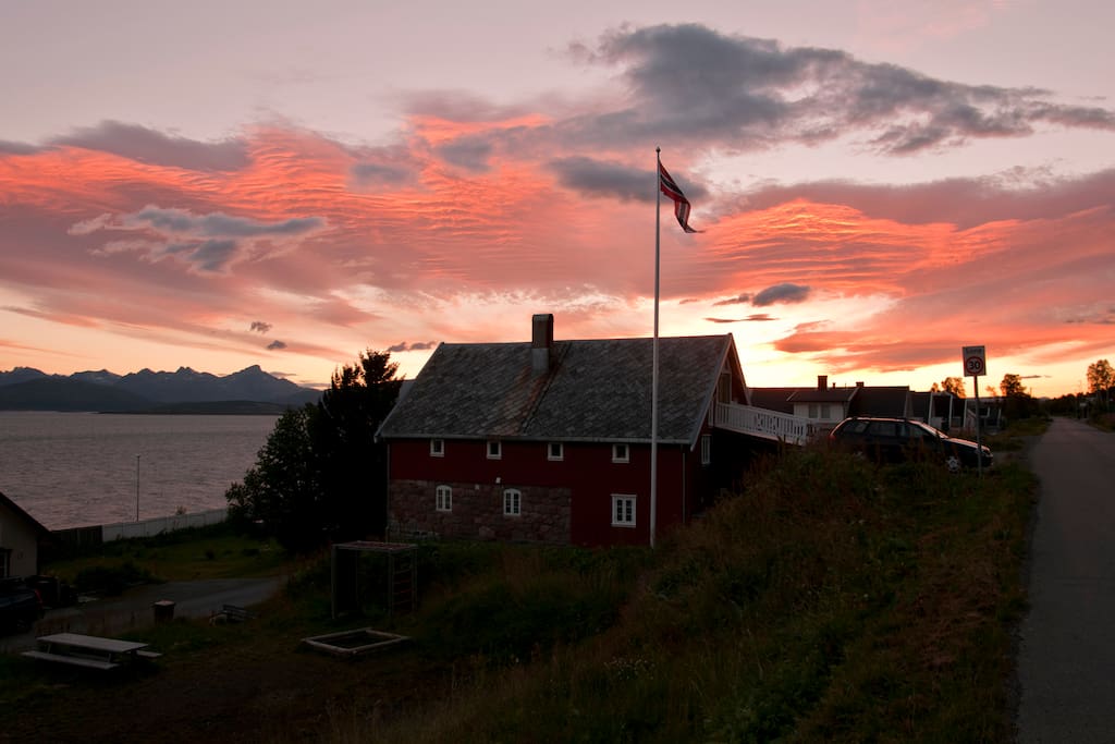 Traditional Scandinavian house in a stunning location!