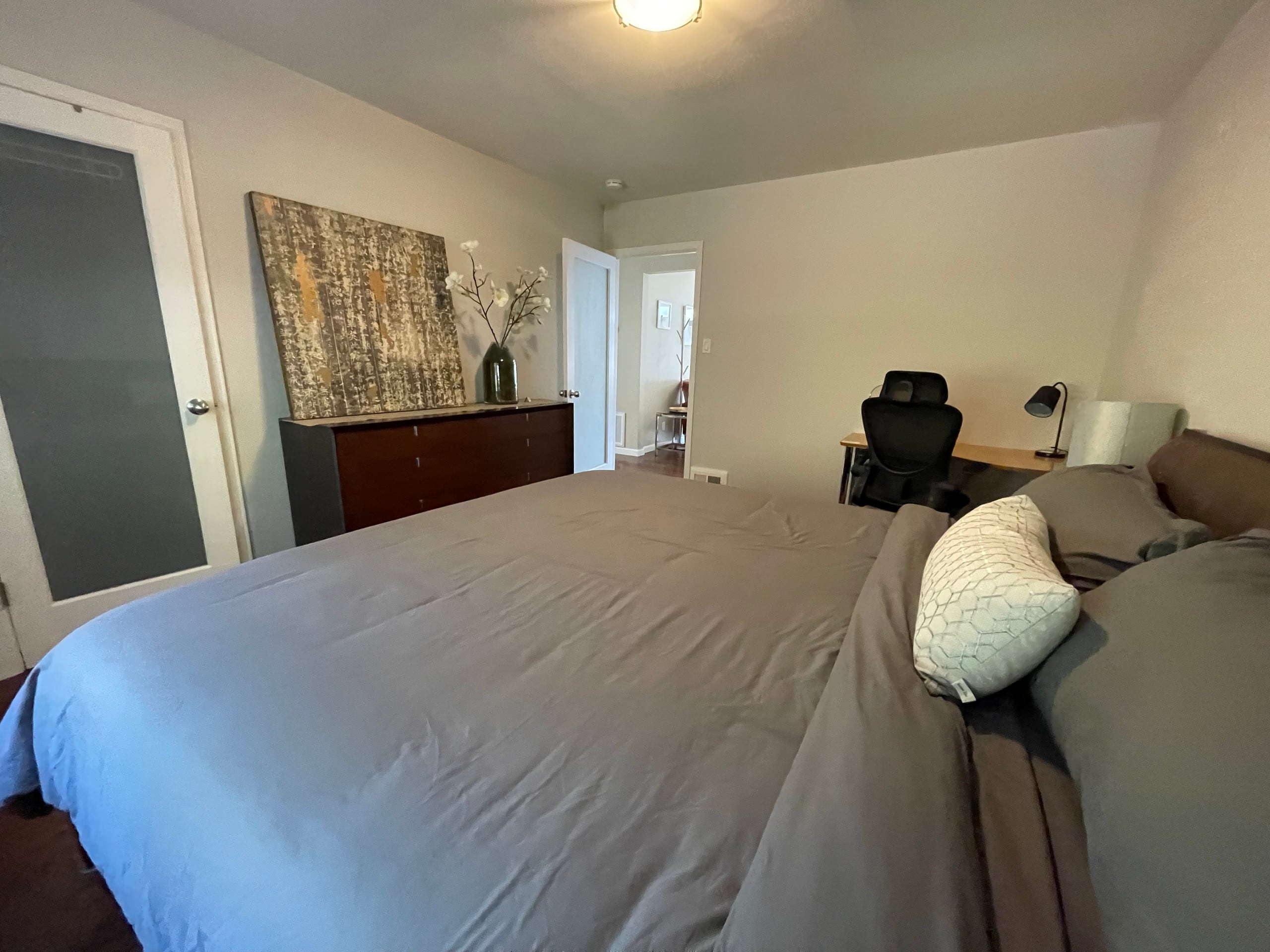 Home in San Francisco · ★4.96 · 2 bedrooms · 2 beds · 1 bath - Image 16
