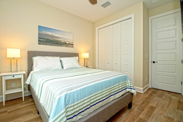 Luxury Suite B With Private Bath Near Downtown Houses For Rent In Saint Petersburg Florida United States