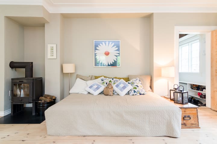 Iidyllic house – 10 minutes walk to beach & center gallery image 4