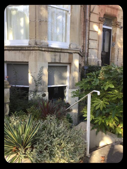 Access Down Steps