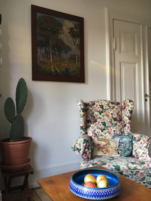Ling room detail