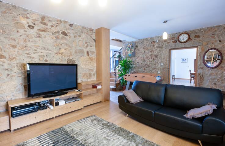 Big House Near Porto and beachs gallery image 3