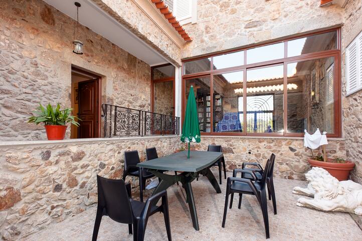 Big House Near Porto and beachs gallery image 5