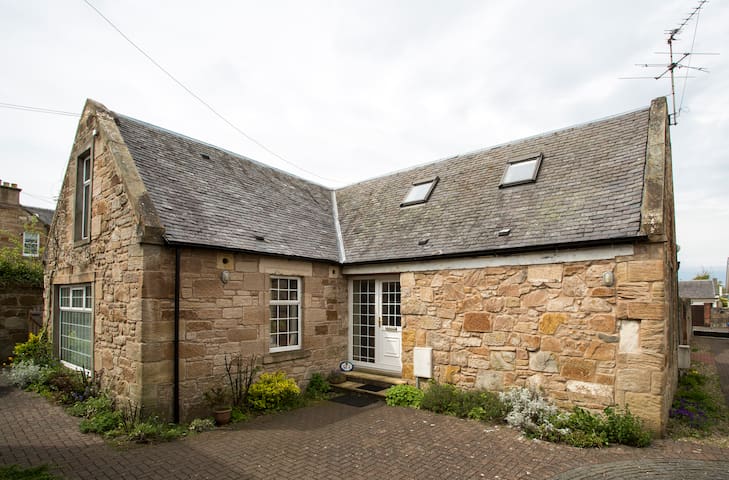 Dairy Cottage In Ayr Scotland Cottages For Rent In Ayr South