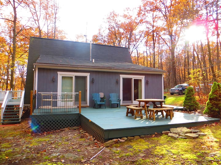 Cabin at Raystown Lake Cabins for Rent in Huntingdon, Pennsylvania