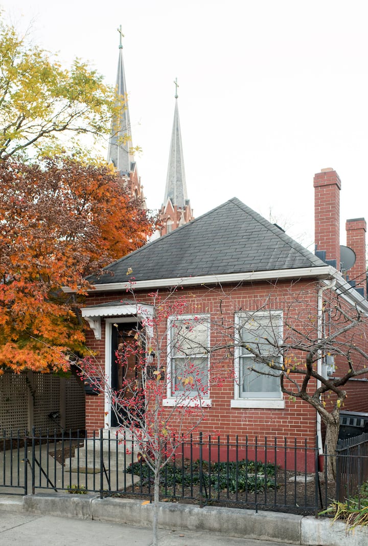 Historic Butchertown Cottage Cottages for Rent in Louisville