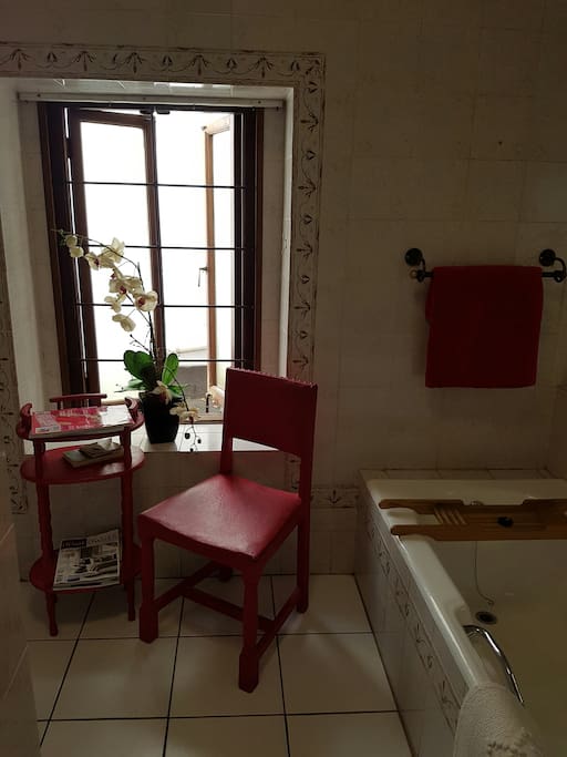 Bathroom 2 (Bath & Shower)