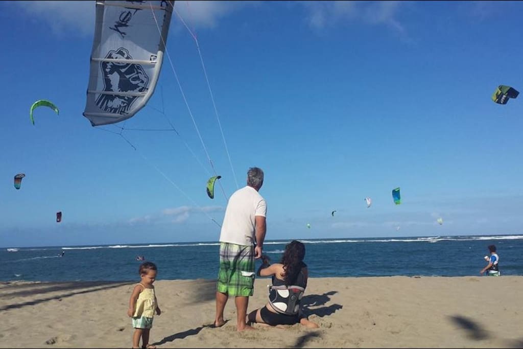 Learning the KITEs Method on Kite Beach cabarete