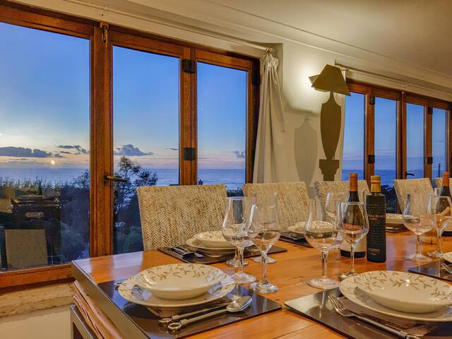 Beachfront Home Nau gallery image 2