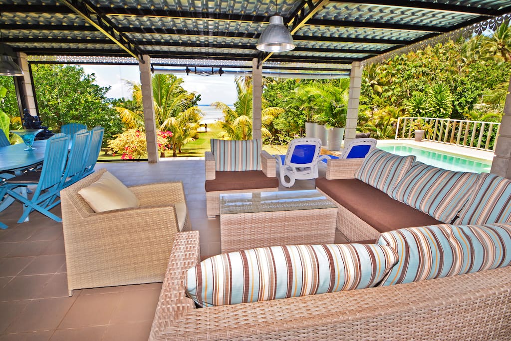 Terrasse mit Meersicht