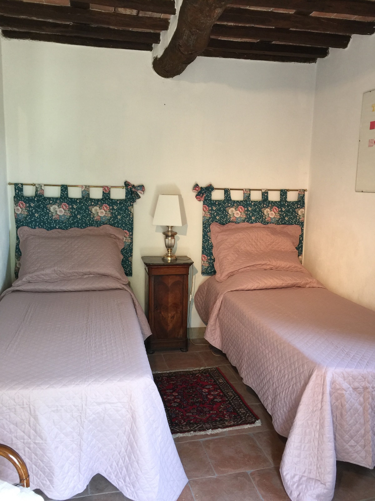 საძინებელი 4