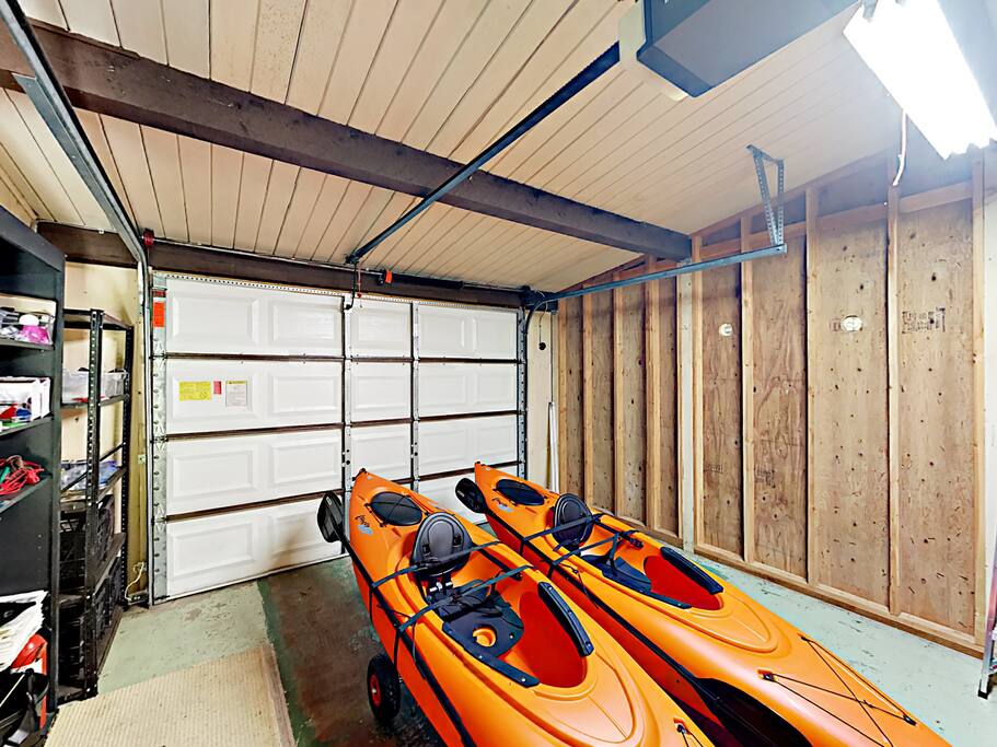 The rental includes 2 single and 1 double tandem kayaks with life vests, which you can launch from a ramp down the street