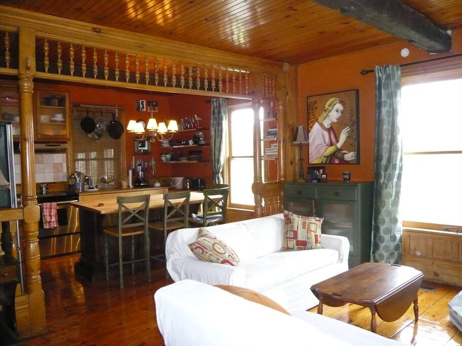 Historical Home with Lake View Maisons louer Historical Home with Lake View Maisons louer