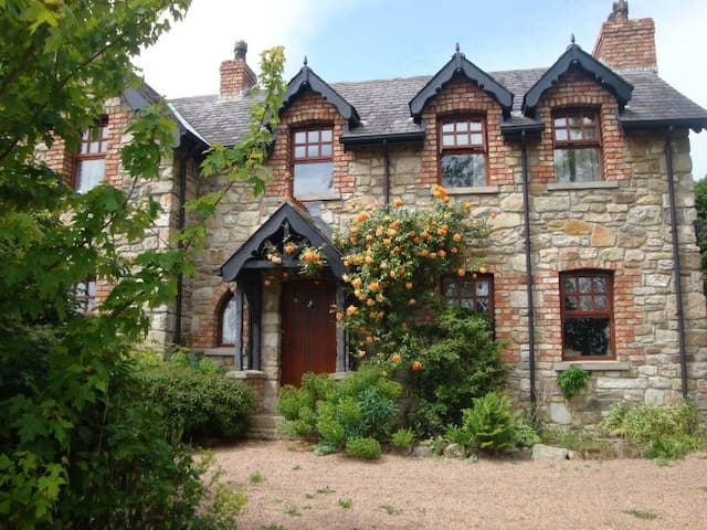 Feel at home in our characterfull country house.