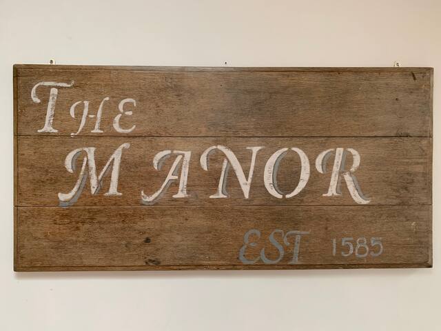 The Manor...Near Zoo,Chester,North Wales,and more.