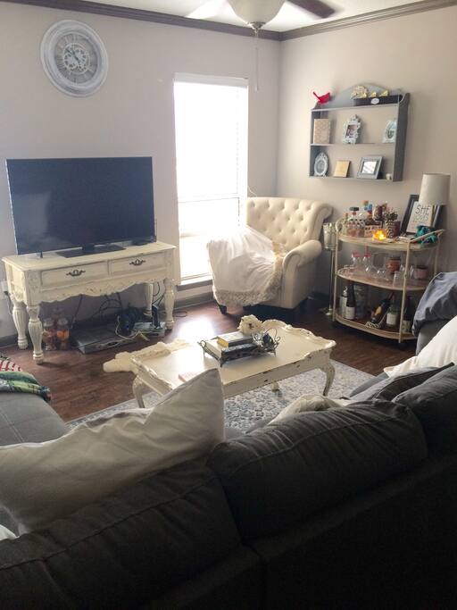 Basic cable & smart tv