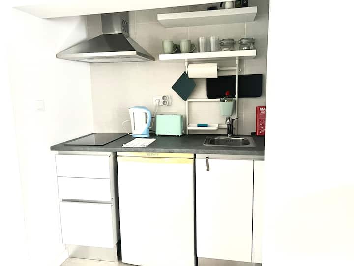 Charment Appartement Au Coeur D'alfama - Lissabon