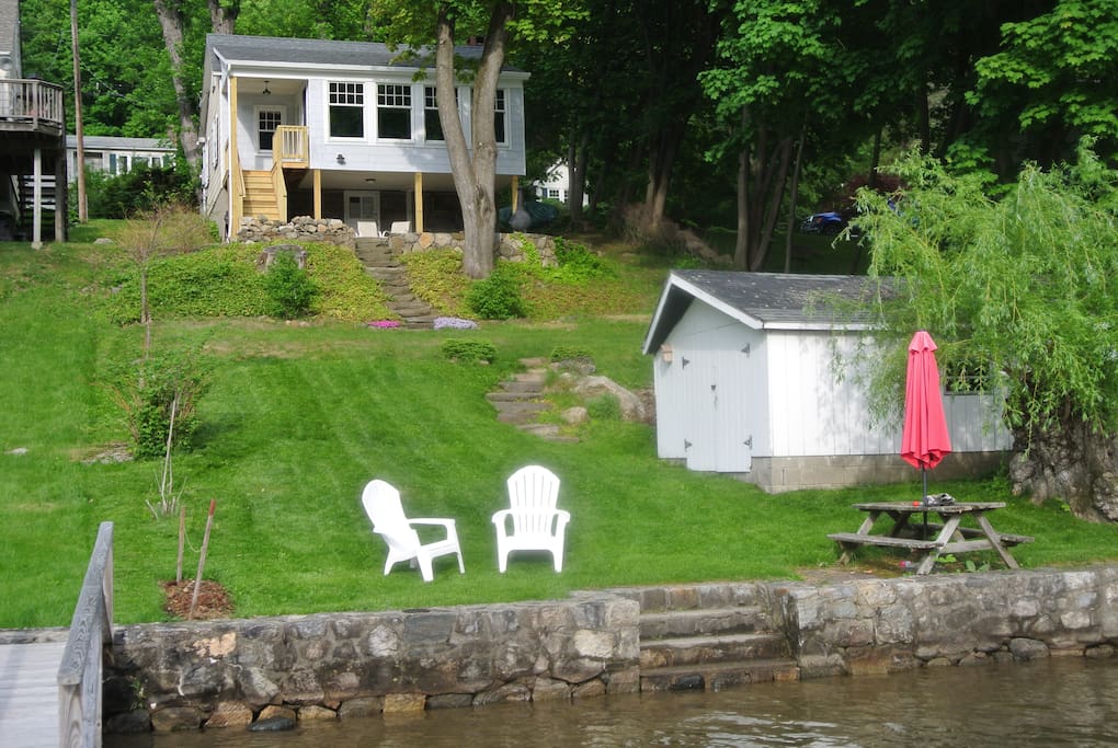 Lake Cottage 70 miles from NYC Cottages for Rent in New Fairfield