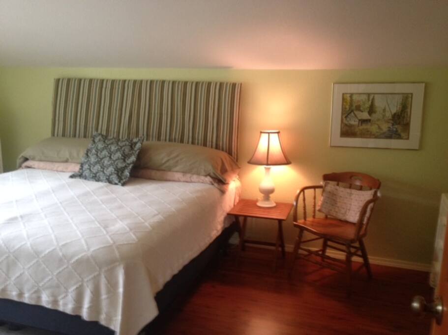 Also includes, the Garden Room.