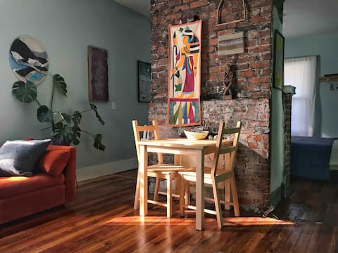 Mimosa Studio Apartment Close to Downtown