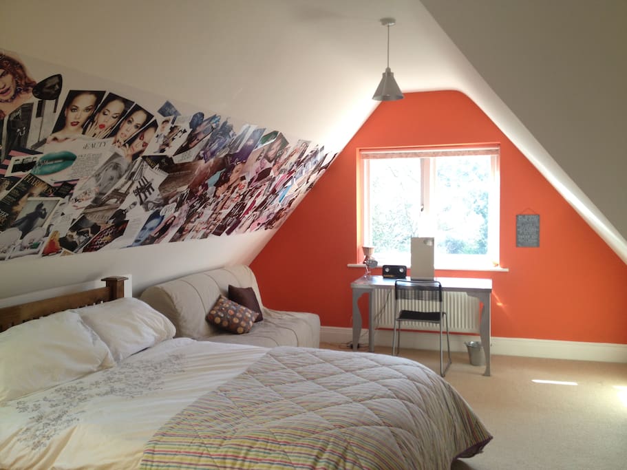 Trendy and colourful room
