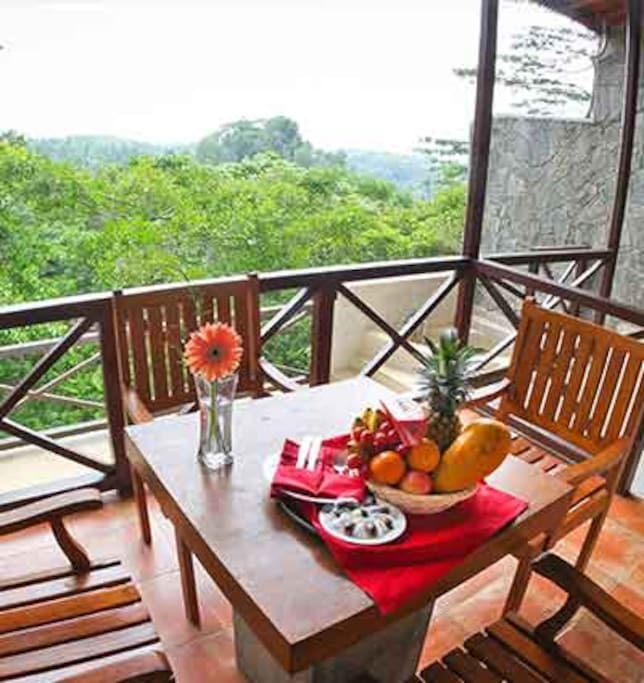 Balcony dining