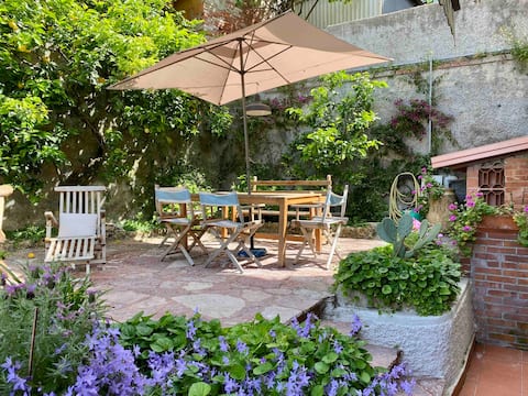 Villa Bruna -4’ from the station to Cinque Terre