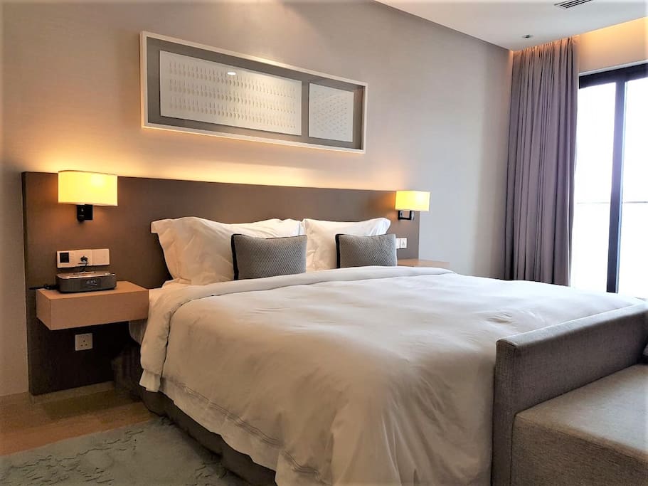 Super king size bed