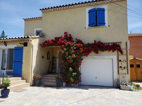 Beautiful detached house with private pool.