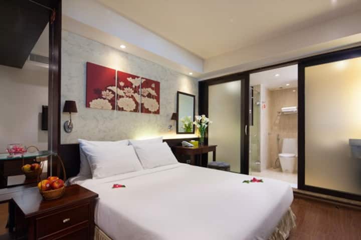 Hotel in Qu · ★4.60 · 8 bedrooms · 2 beds · 1 private bath