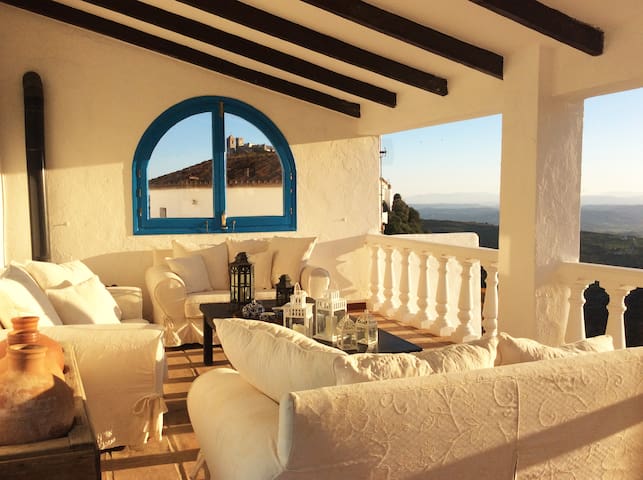 Beautiful Andalusian house in Casares
