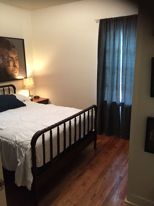 Comfortable Full-sized bed with down comforter. Night stand with reading lamp for belongings. Idaho hiking & hot springs books to inspire your explorations.