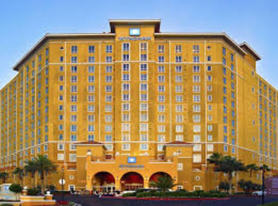 WYNDHAM GRAND DESERT RESORT
