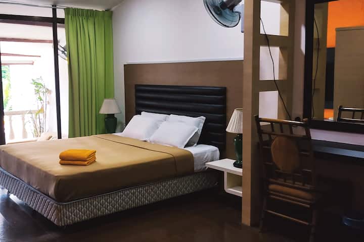 RiverView Home : At Heritage & Jonker Street Area