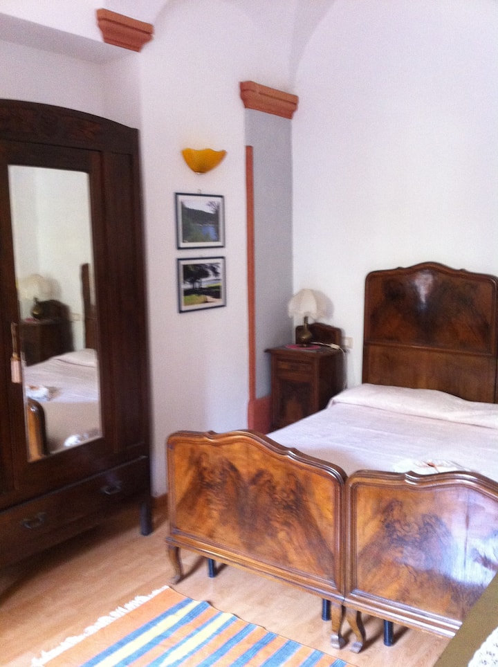 chumba cha kulala- chumba cha kulala