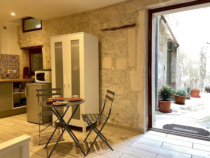 Arles Holiday Rentals & Homes ProvenceAlpesCôte d'Azur, France Airbnb