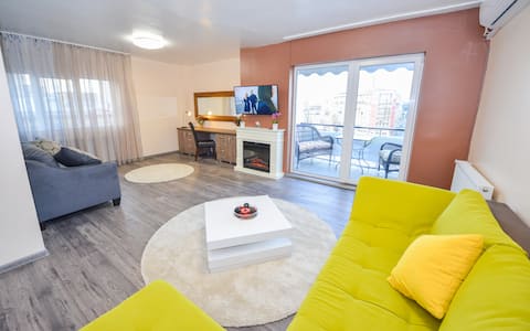 Deluxe Apartment Old City 2