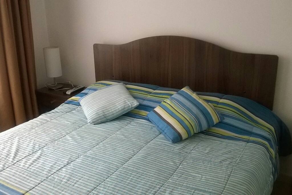 Amplio dormitorio matrimonial
