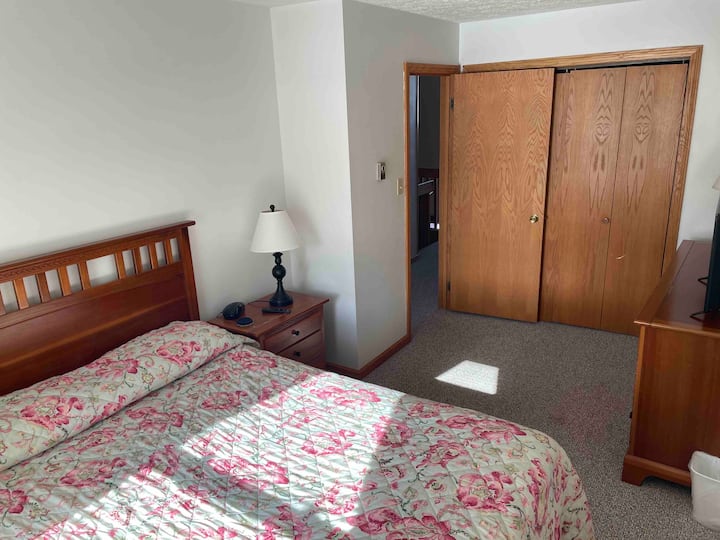 غرفة النوم 1