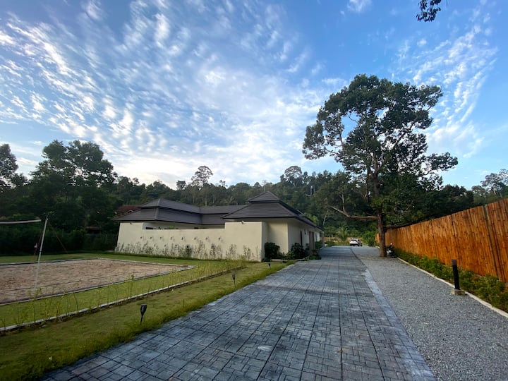 janda baik with private pool