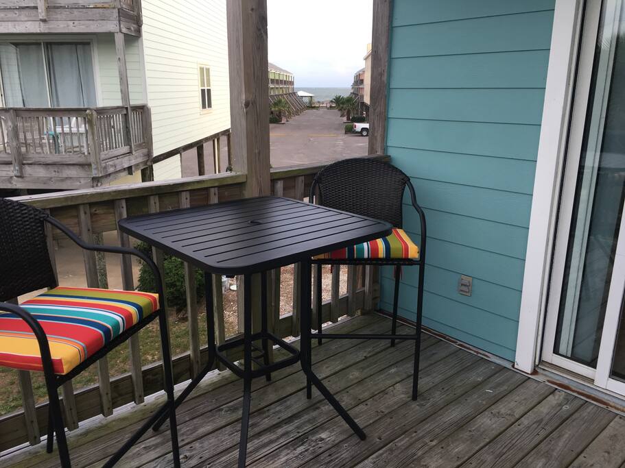 Lower Deck Beach View