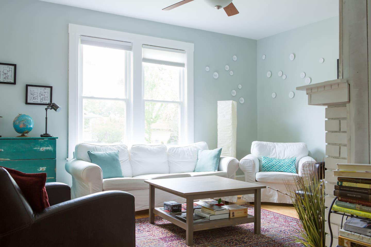 Comfy Cottage Home Cleveland Lakewood West Cottages For