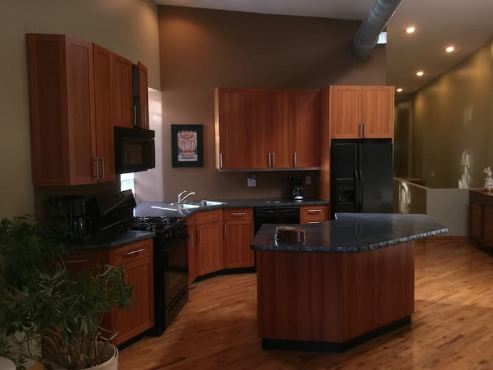 River North's Finest Covid Safer Monthly Only Apartments for Rent